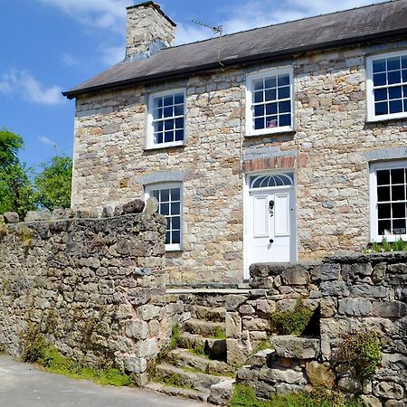 The Mill Farmhouse Llandybie Exterior foto